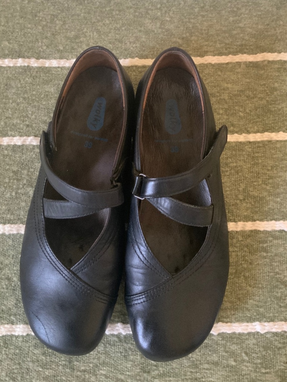 Wolky Z-Strap Mary Janes in Black Year Round Walking Shoe